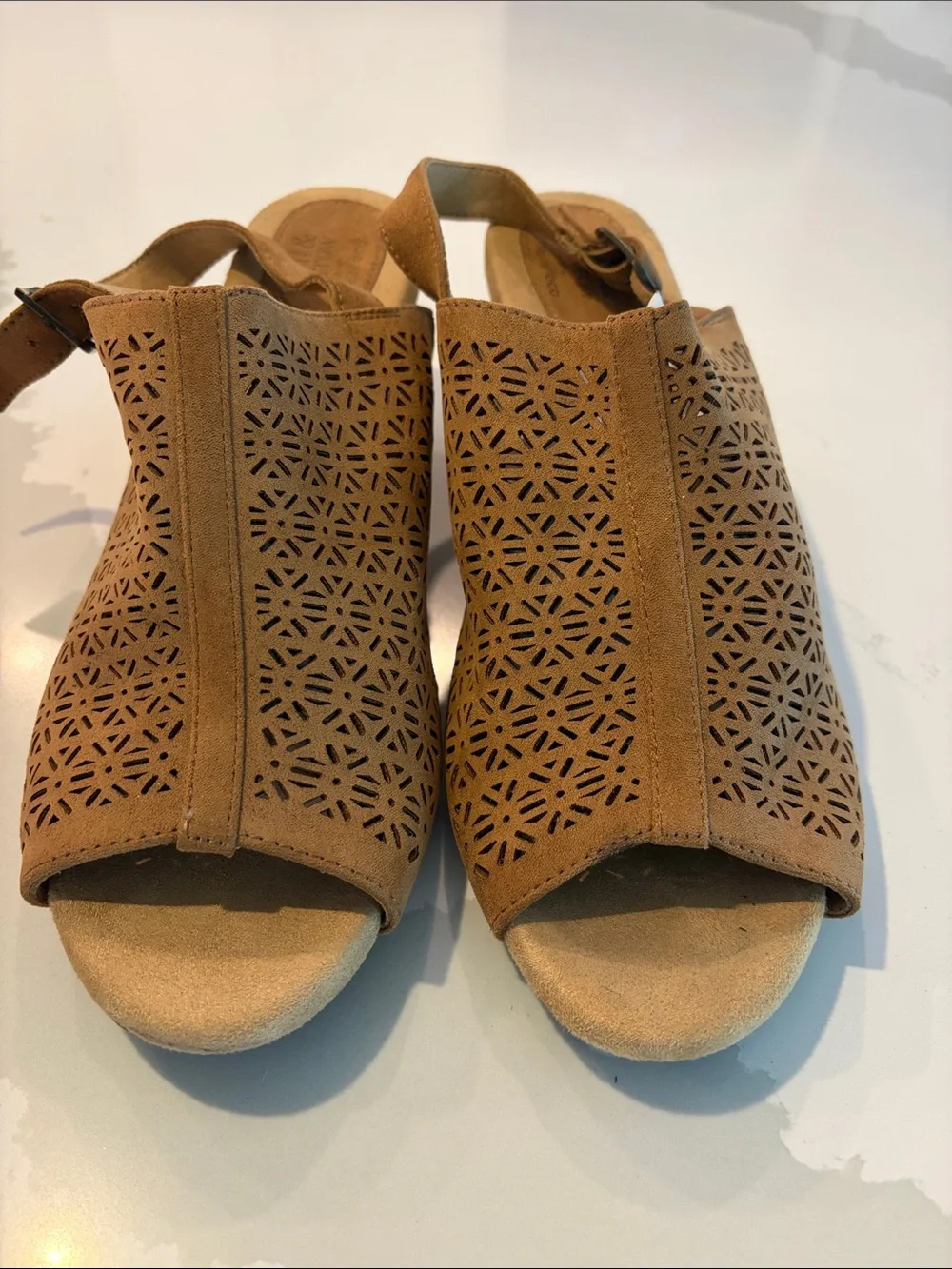 Women's Size 9 Tan Perforated Wedge Slingback Sandals